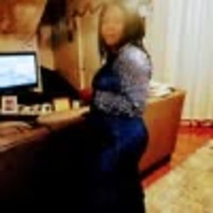 Meet your Posher, Angella